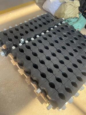 Black OCTG Accessories 2 3 20 inch Casing Cradles Precision Tubular Support Equipment for Oilfield Drilling Applications